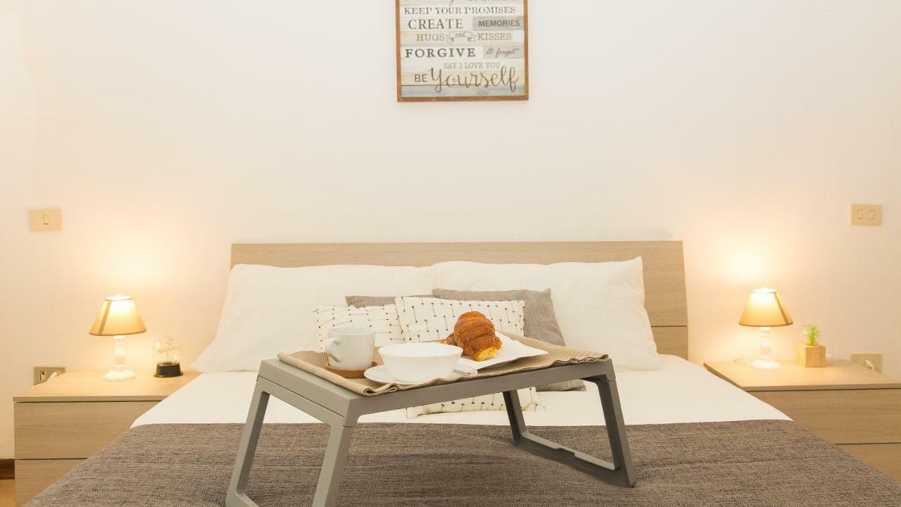 In Rome - Santa Maria Novella Palace Appartement Florence